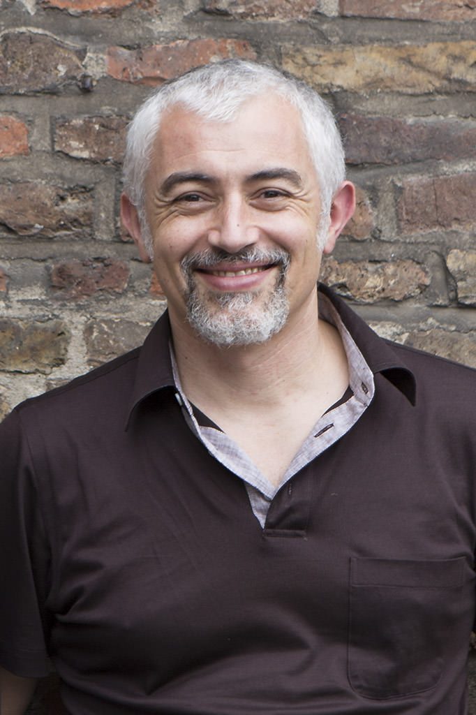 Bojan Vuletić Bojan Vuletić Komponist, Gitarrist und Klangkünstler
